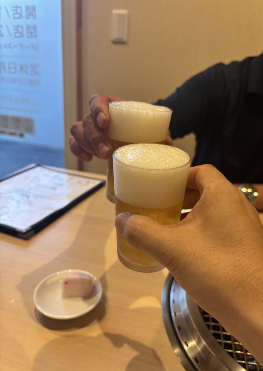 乾杯はサッポロビールで。